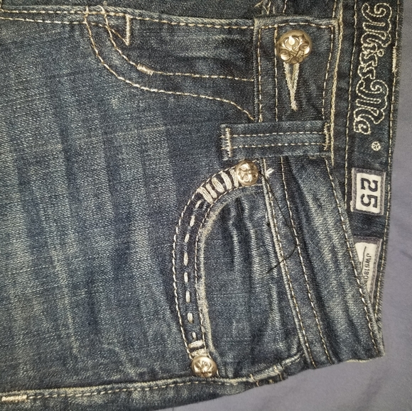 Miss Me Women's Jeans - Picture 5 of 7